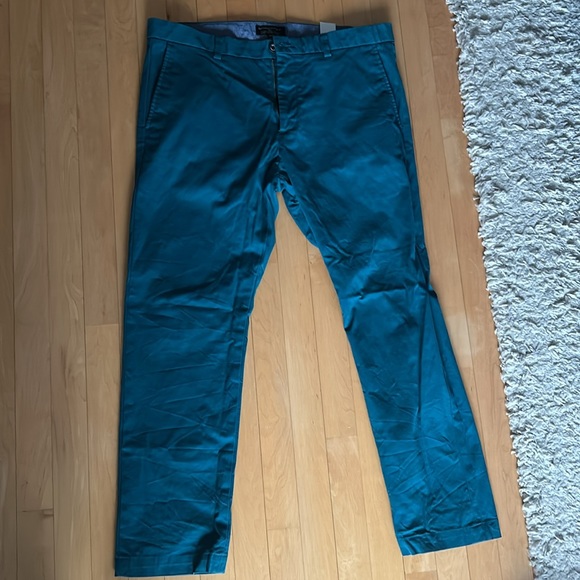 Banana Republic chino turquoise business casual / formal pant. - Picture 2 of 4